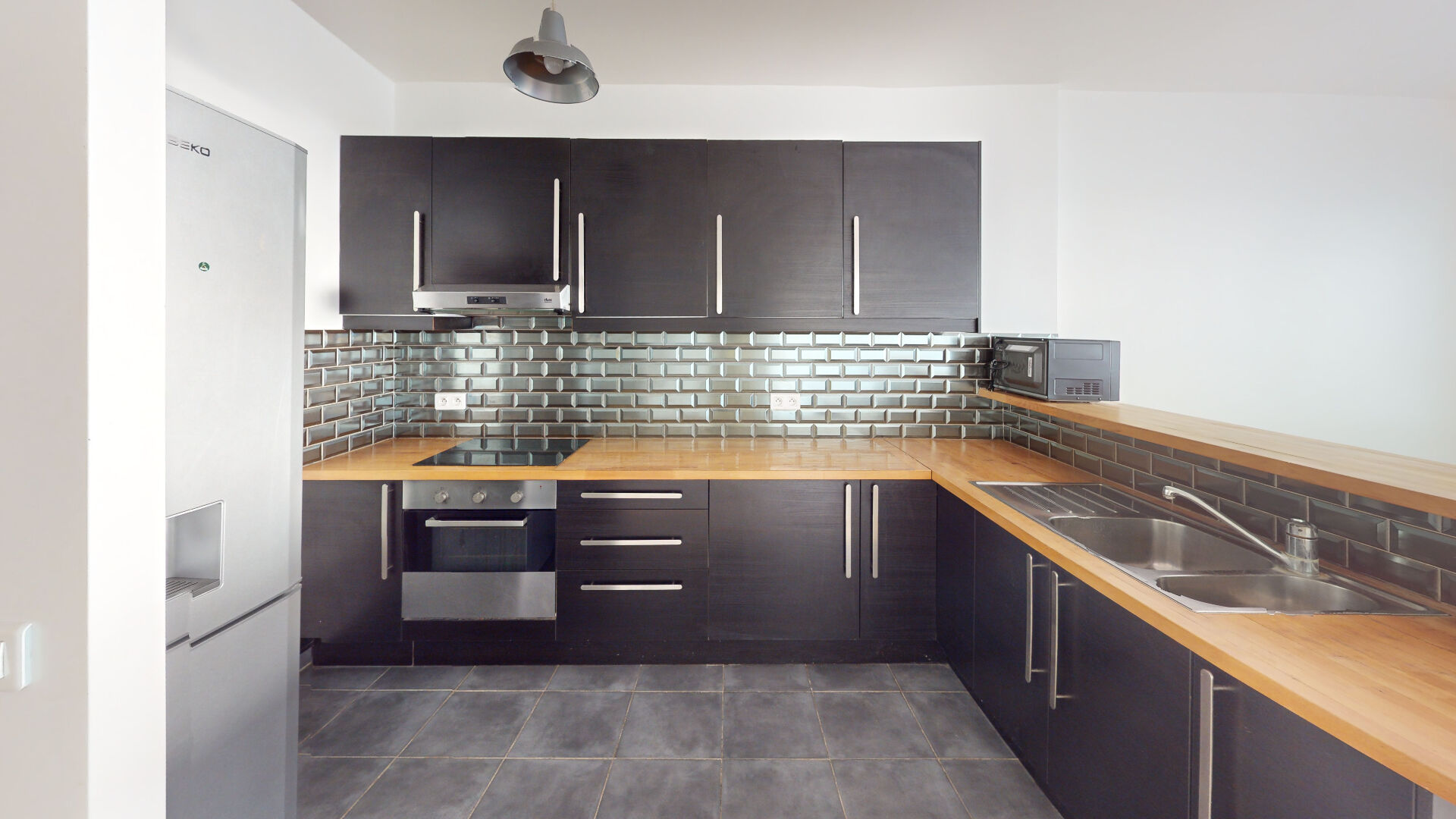 Appartement PARIS (75010) 2 pi&egrave;ces 45.12 m&sup2;