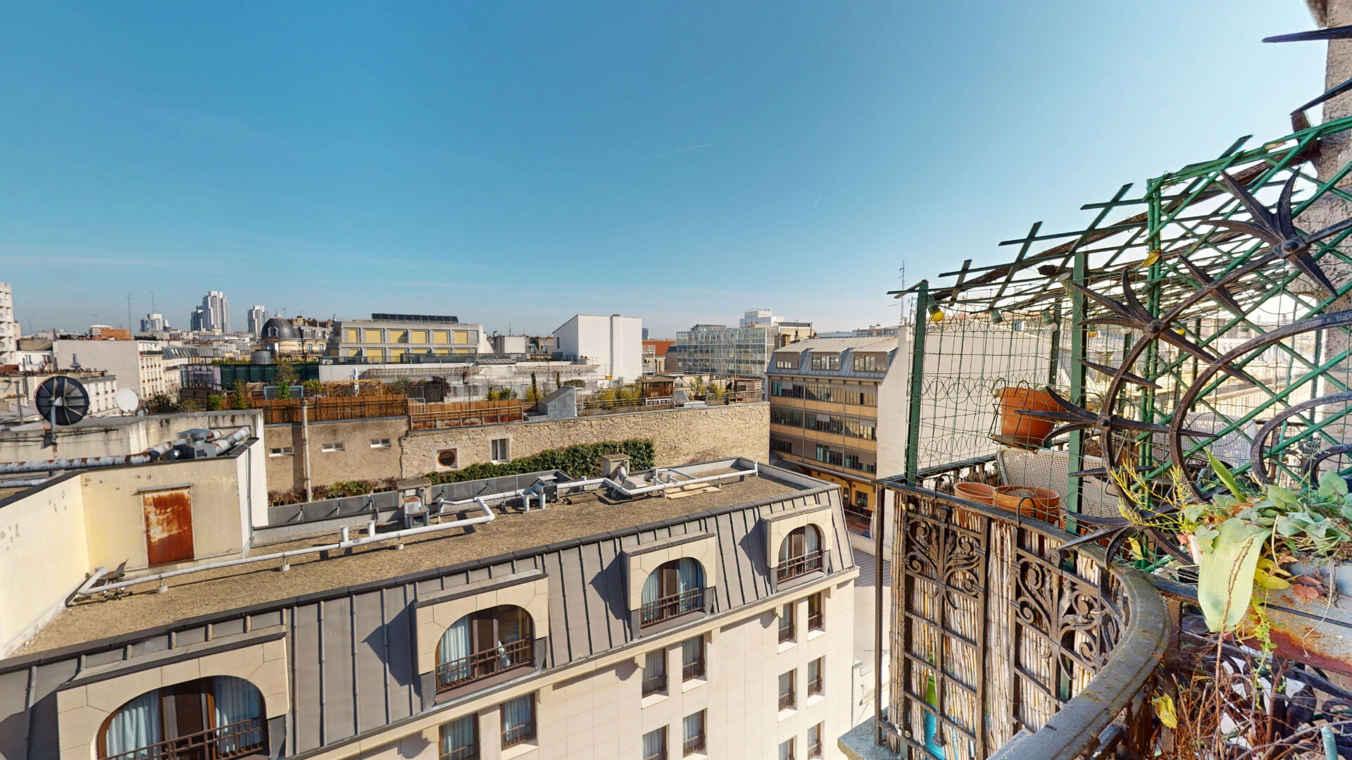 Paris 10 (75) Exclusif 450 000 € Appartement 2 pièces , 1 chambre 48.05 m²