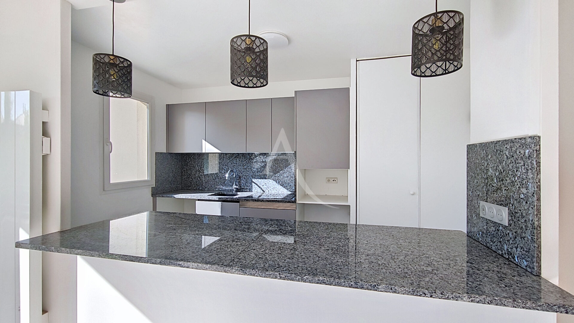 Massy (91) 369 940 € Appartement 3 pièces , 2 chambres 63.00 m² Avec balcon Voir le bien