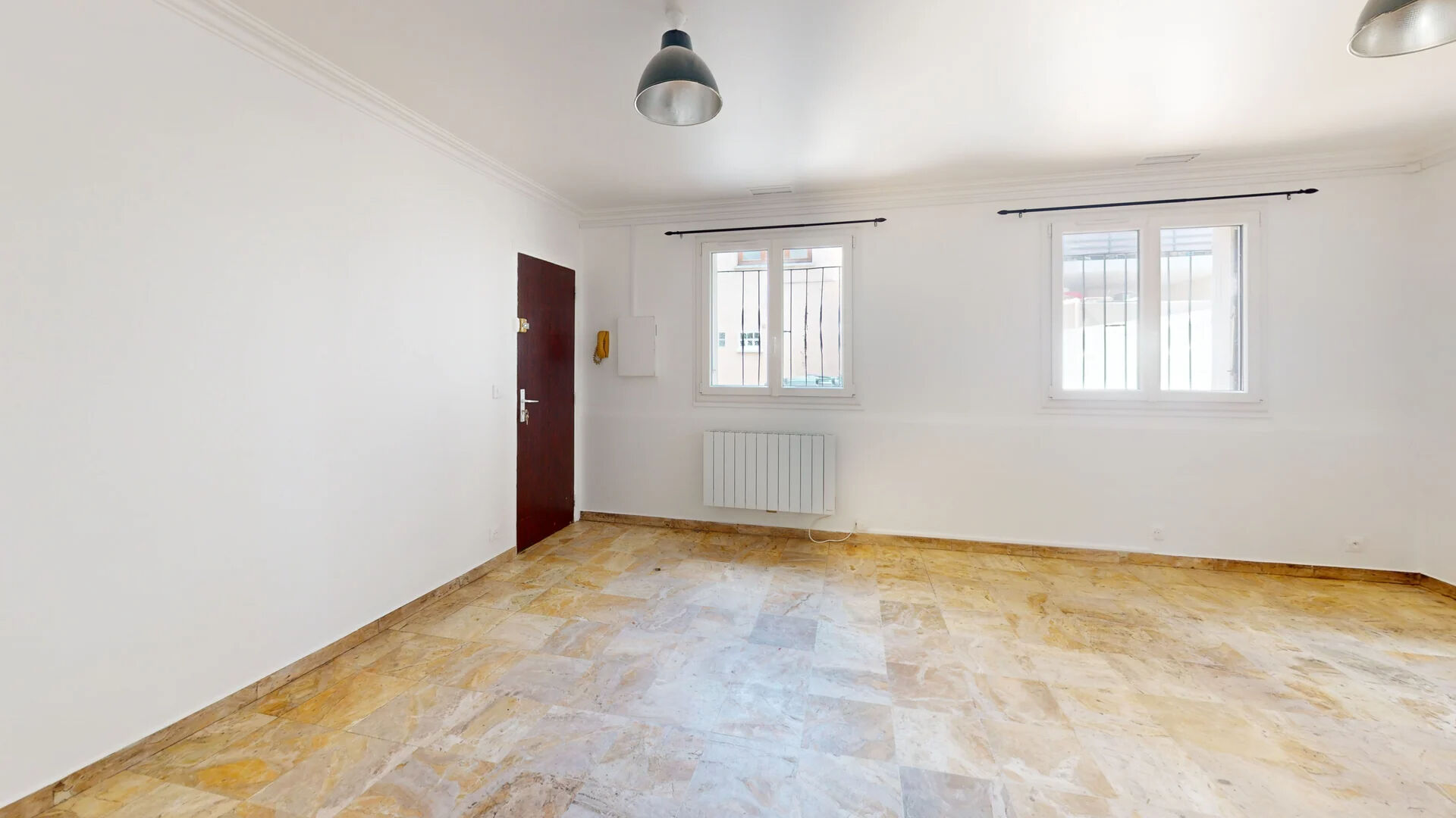 Chilly-Mazarin (91) 850 € / mois cc Appartement 2 pièces , 1 chambre 36.45 m² Voir le bien