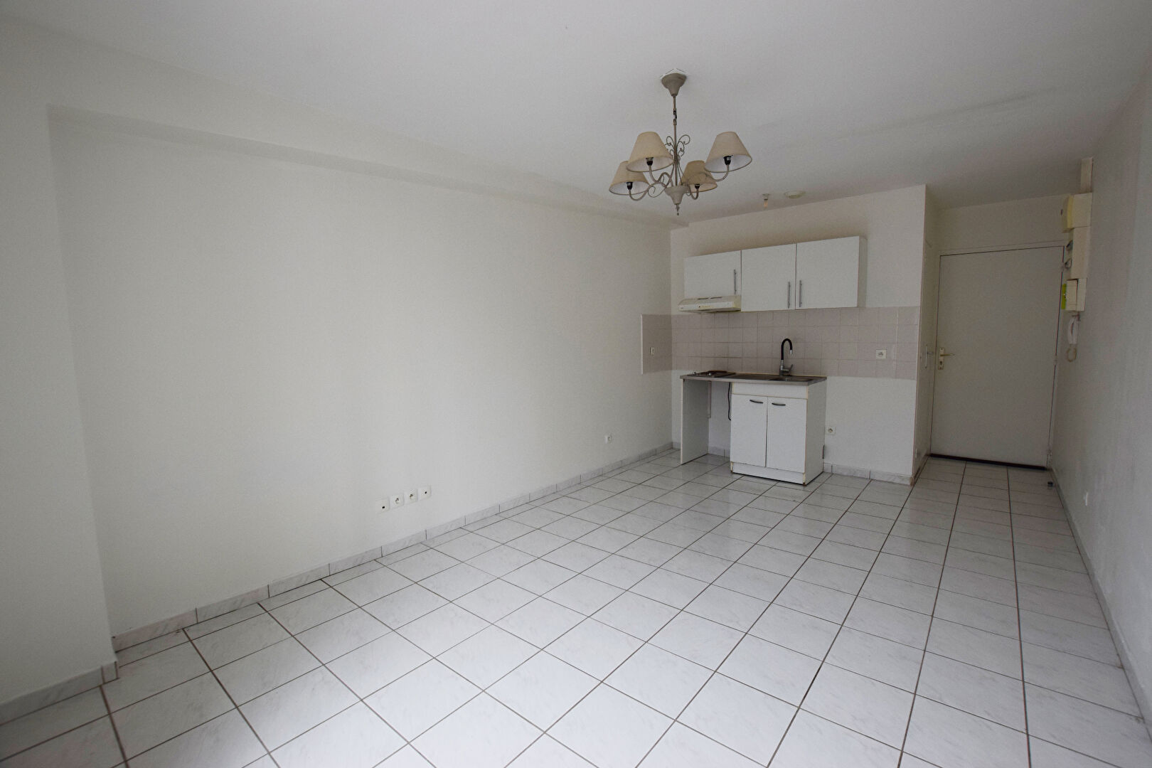 Appartement NANGIS (77370) 1 pièce 22.59 m²