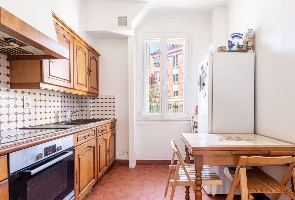 Chaville (92) 235 000 € Appartement 2 pièces , 1 chambre 47.00 m² Voir le bien