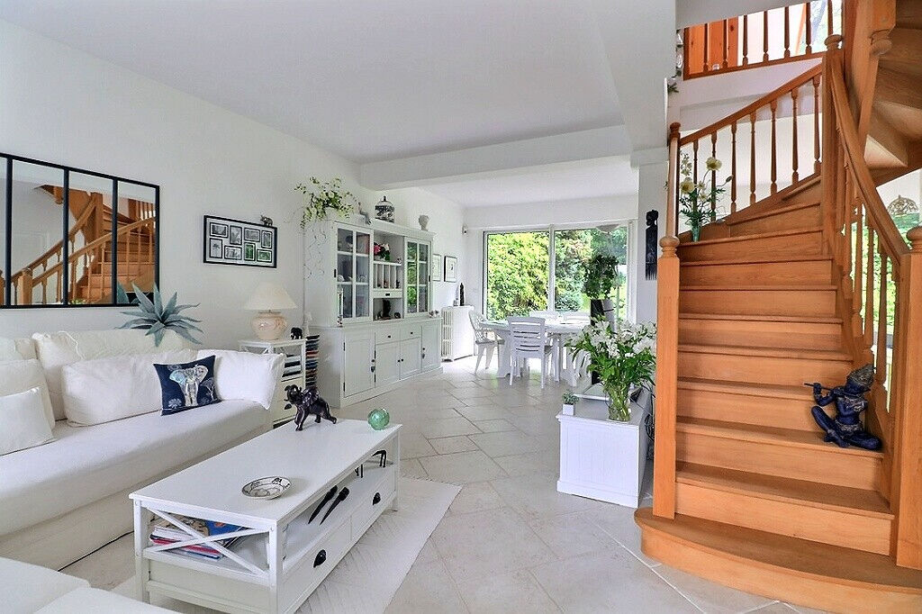 Maison VIROFLAY (78220) 7 pièces 150.00 m²