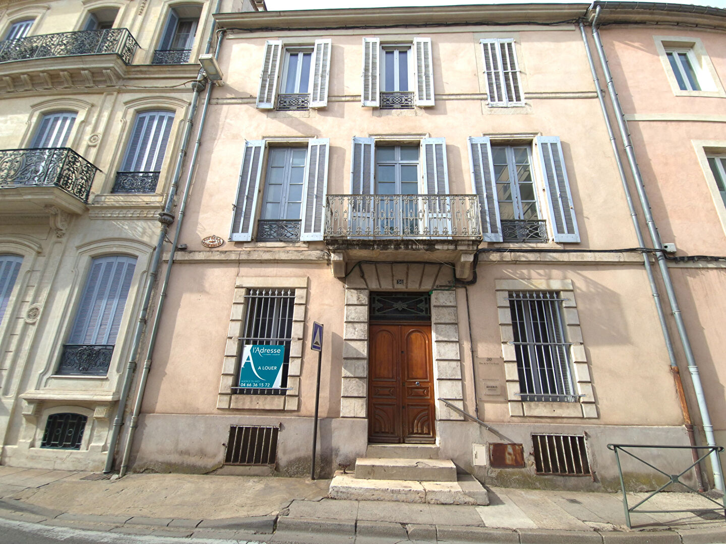 Bureaux NIMES (30000) 2 pi&egrave;ces 42.46 m&sup2;