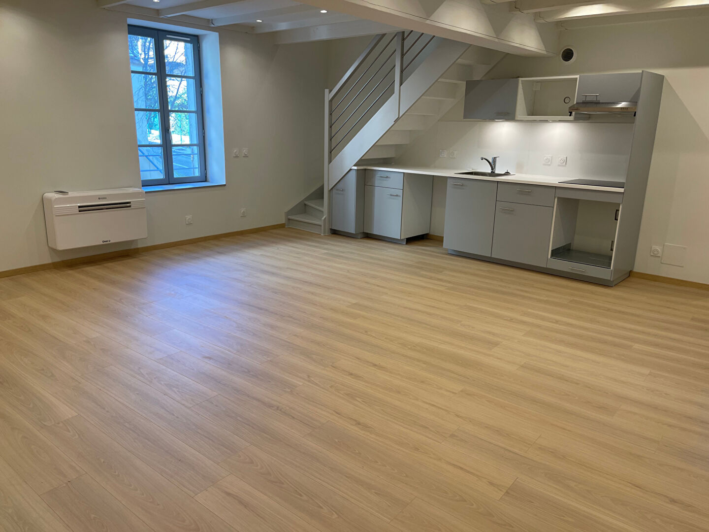 Appartement NIMES (30000) 4 pi&egrave;ces 95.48 m&sup2;
