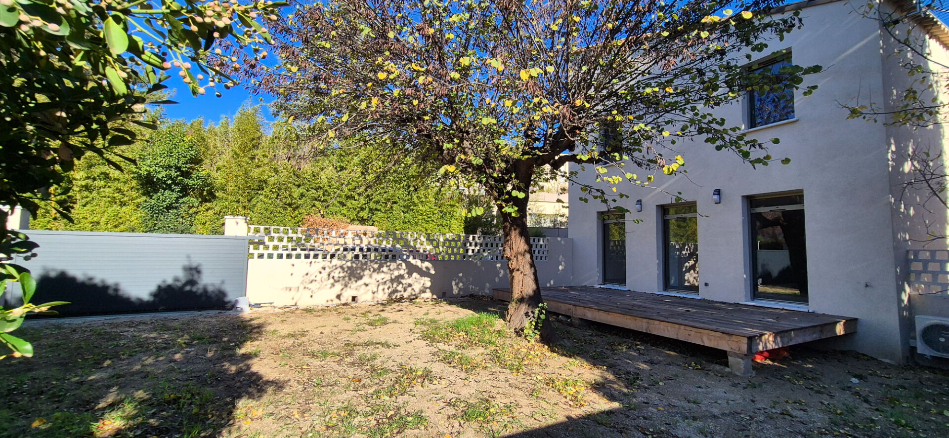 Maison NIMES (30000) 5 pièces 104.60 m²