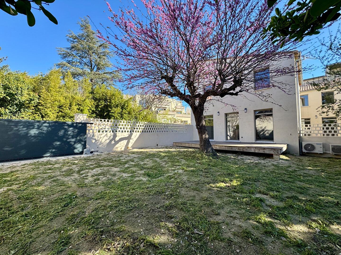 Maison NIMES (30000) 5 pi&egrave;ces 104.60 m&sup2;