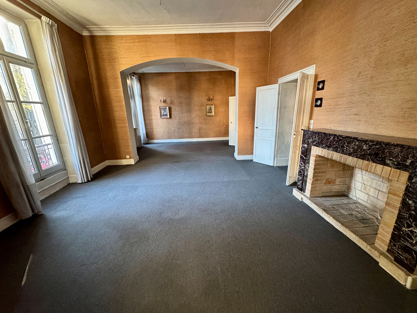 Appartement NIMES (30900) 5 pièces 148.87 m²