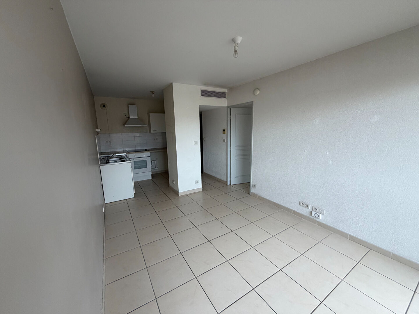 Appartement NIMES (30000) 2 pièces 40.25 m²