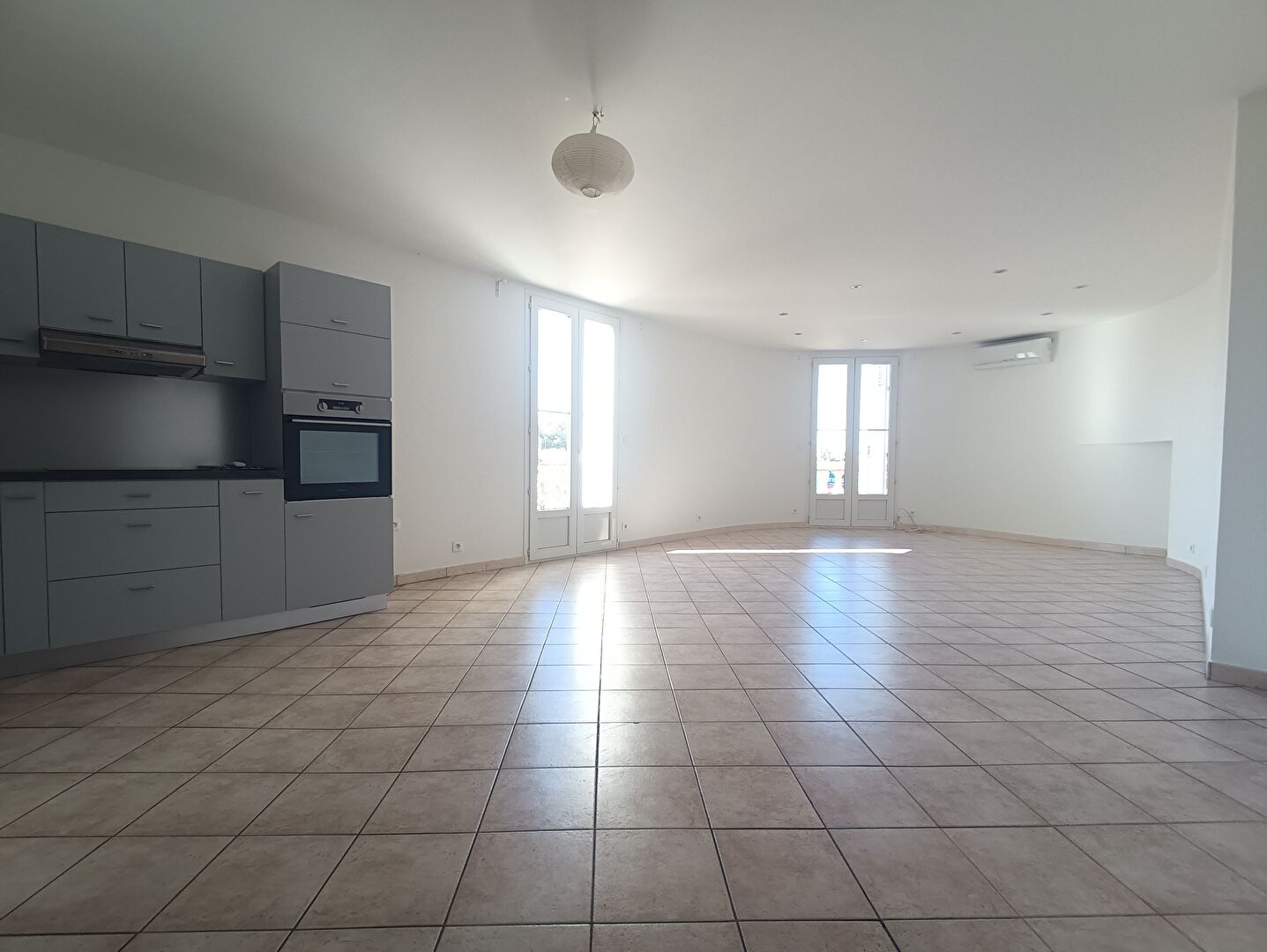 Appartement FRONTIGNAN (34110) 4 pièces 101.96 m²