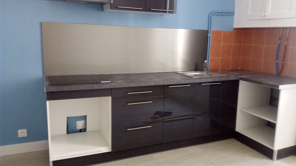 Appartement BEDARIEUX (34600) 2 pièces 33.00 m²