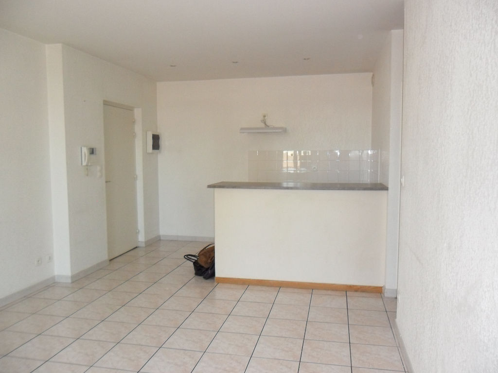 Appartement BEZIERS (34500) 3 pièces 52.00 m²