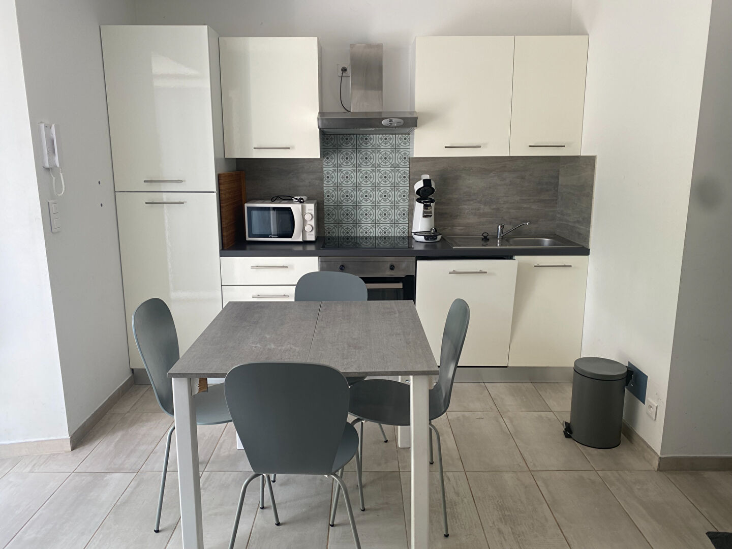 Appartement BEDARIEUX (34600) 2 pi&egrave;ces 27.90 m&sup2;