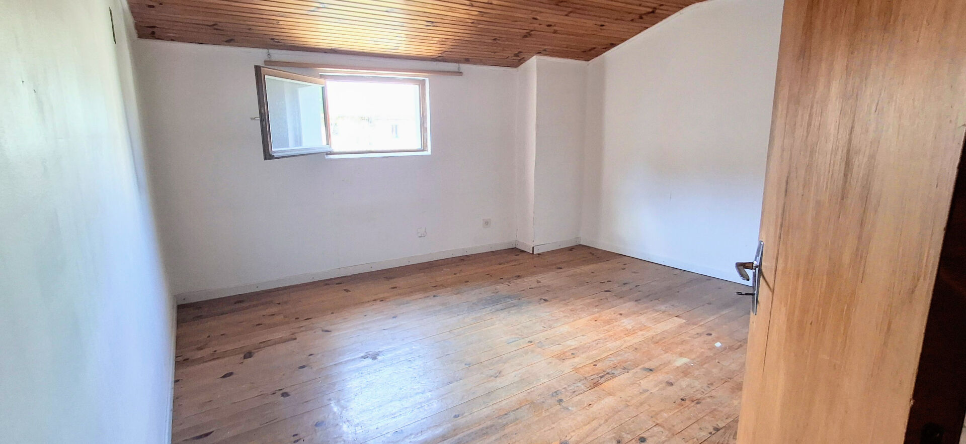 Appartement BEDARIEUX (34600) 5 pi&egrave;ces 108.00 m&sup2;