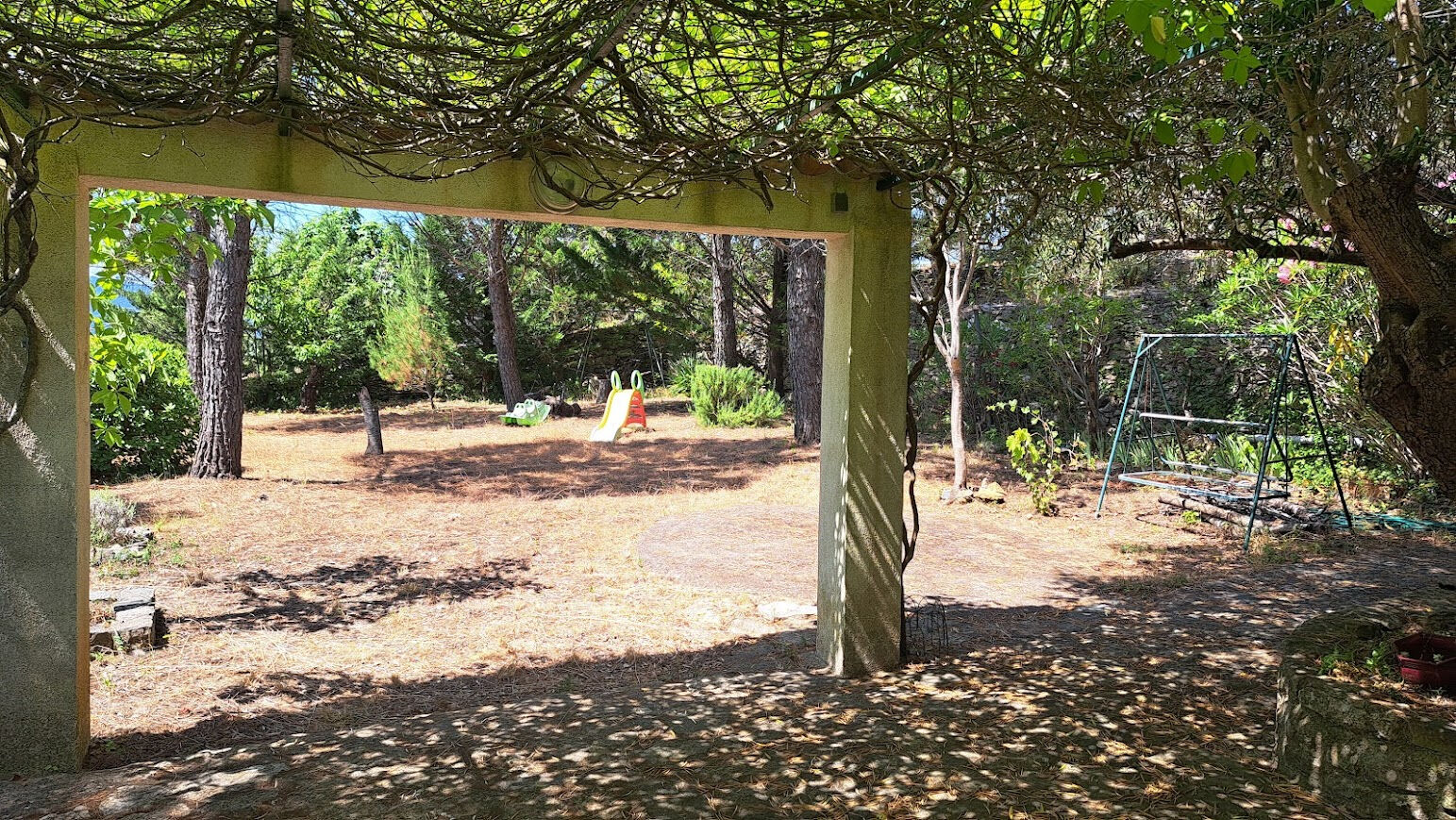 Terrain de loisirs BEDARIEUX (34600) 2 pièces 20.00 m²