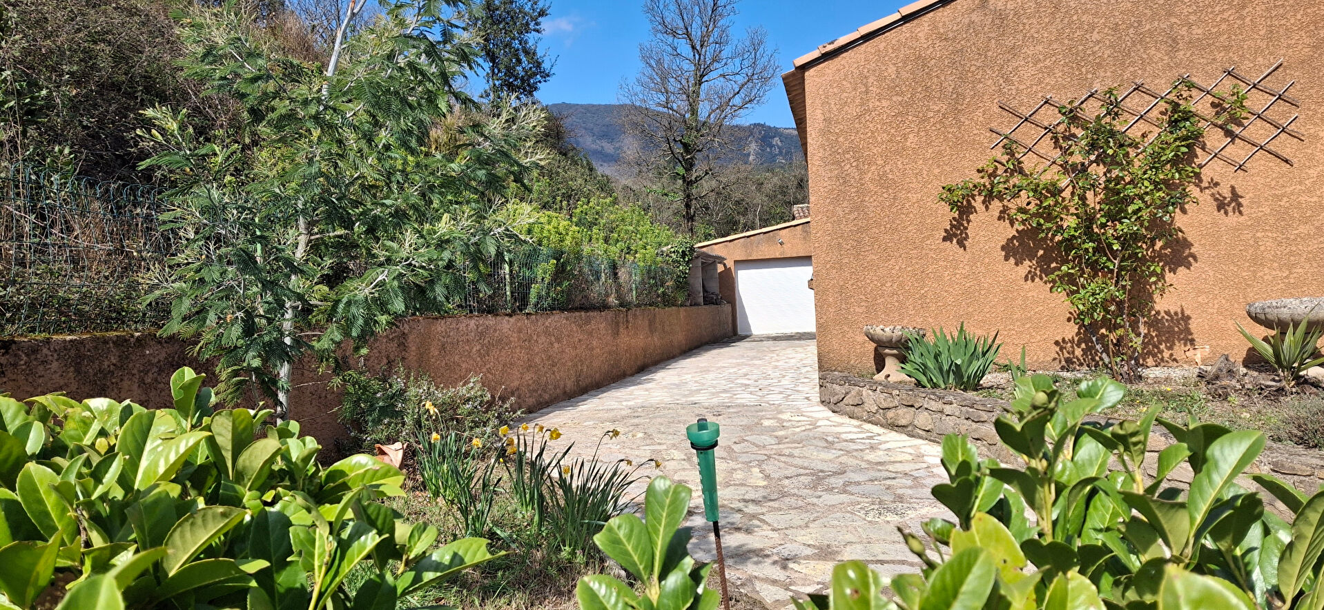 Villa Le Bousquet d'orb (34260) 4 pi&egrave;ces 96.00 m&sup2;