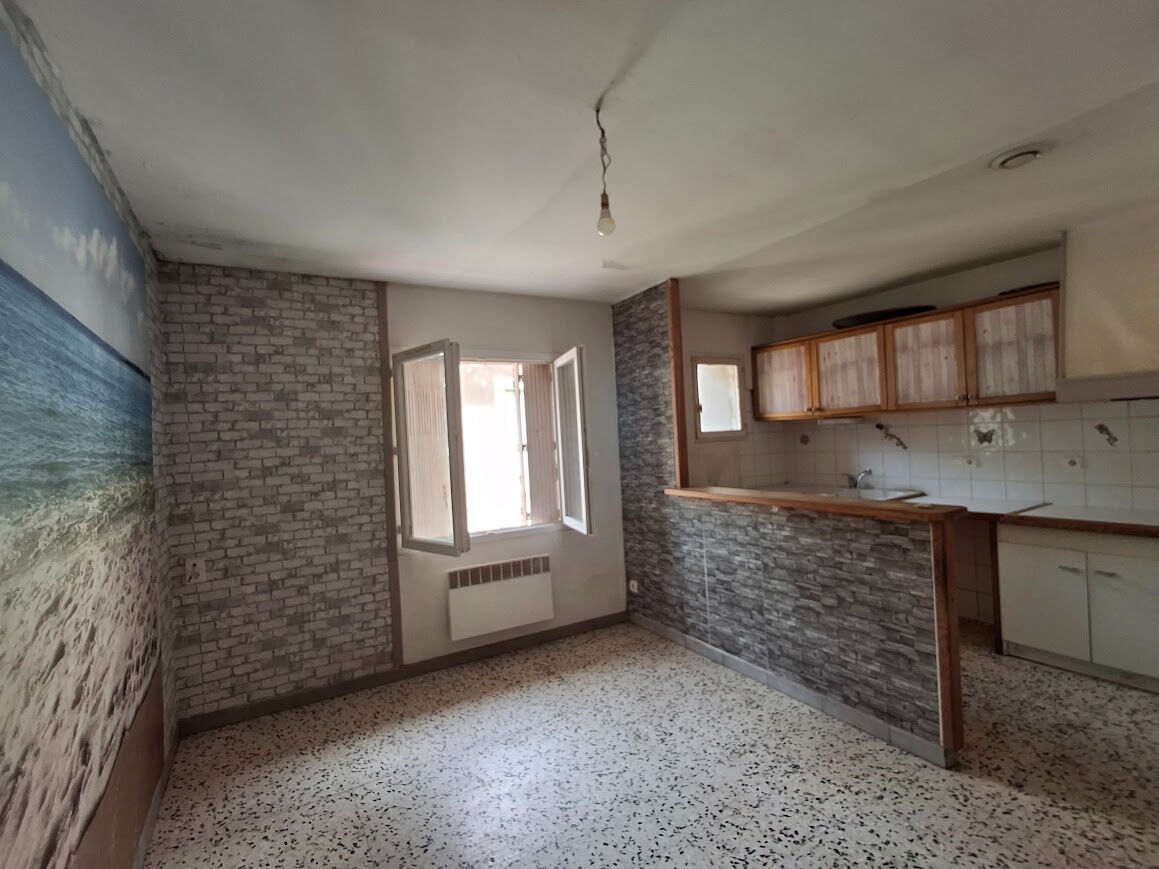 Immeuble BEDARIEUX (34600) 6 pièces 95.00 m²