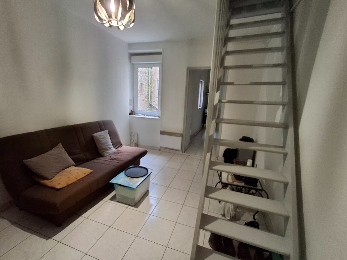Immeuble BEDARIEUX (34600) 150.00 m&sup2;