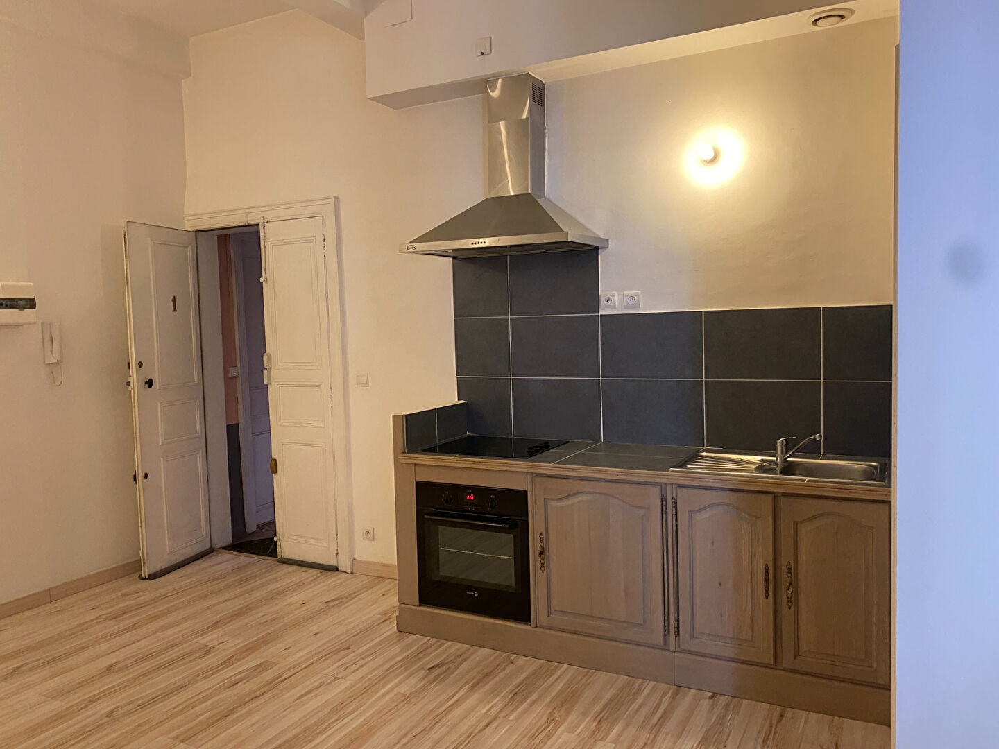 Appartement BEDARIEUX (34600) 1 pièce 26.10 m²