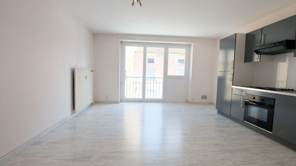 Appartement EPINAL (88000) 1 pièce 25.00 m²