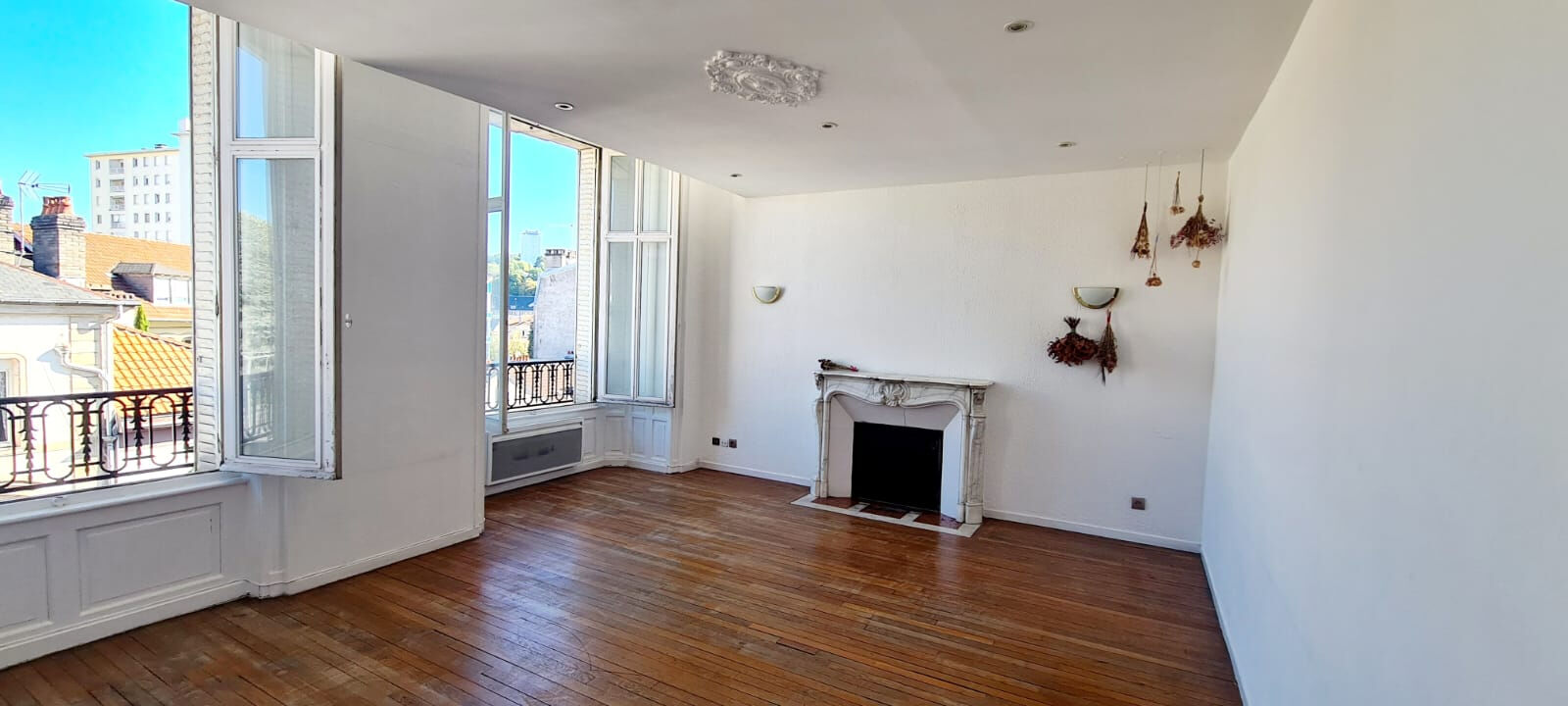 Appartement EPINAL (88000) 2 pi&egrave;ces 62.00 m&sup2;