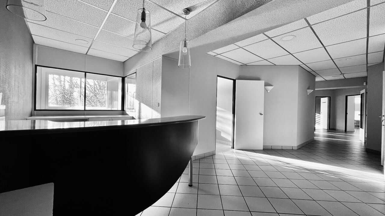 Local d'activit&eacute; EPINAL (88000) 145.00 m&sup2;