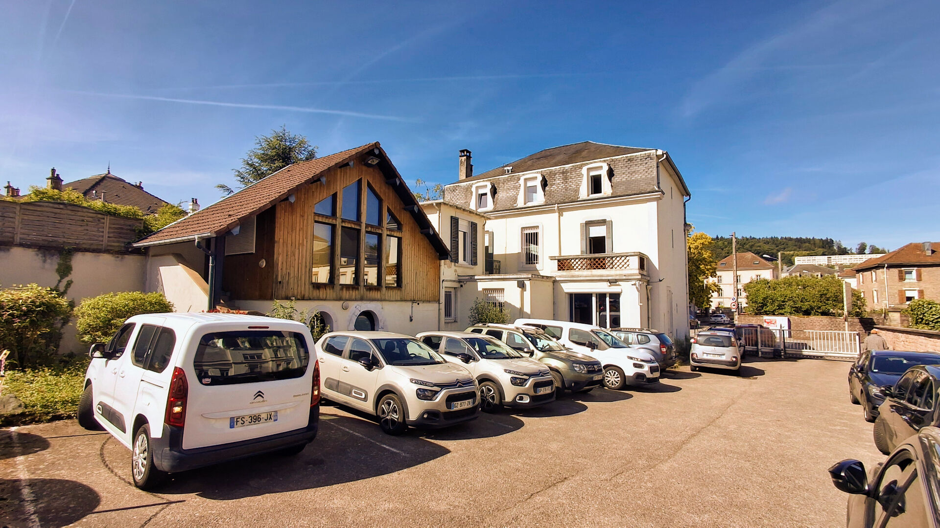 Immeuble EPINAL (88000) 21 pi&egrave;ces 385.00 m&sup2;