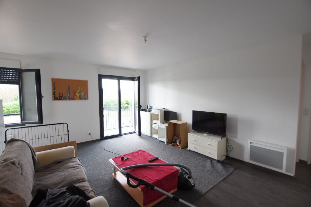 Location appartement 2 pièces, 42.27m², Osny - 805 € / mois cc