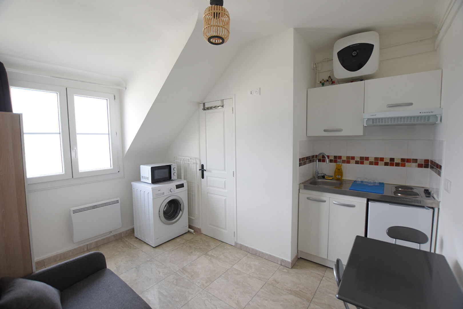 Appartement COURBEVOIE (92400) 1 pi&egrave;ce 10.42 m&sup2;