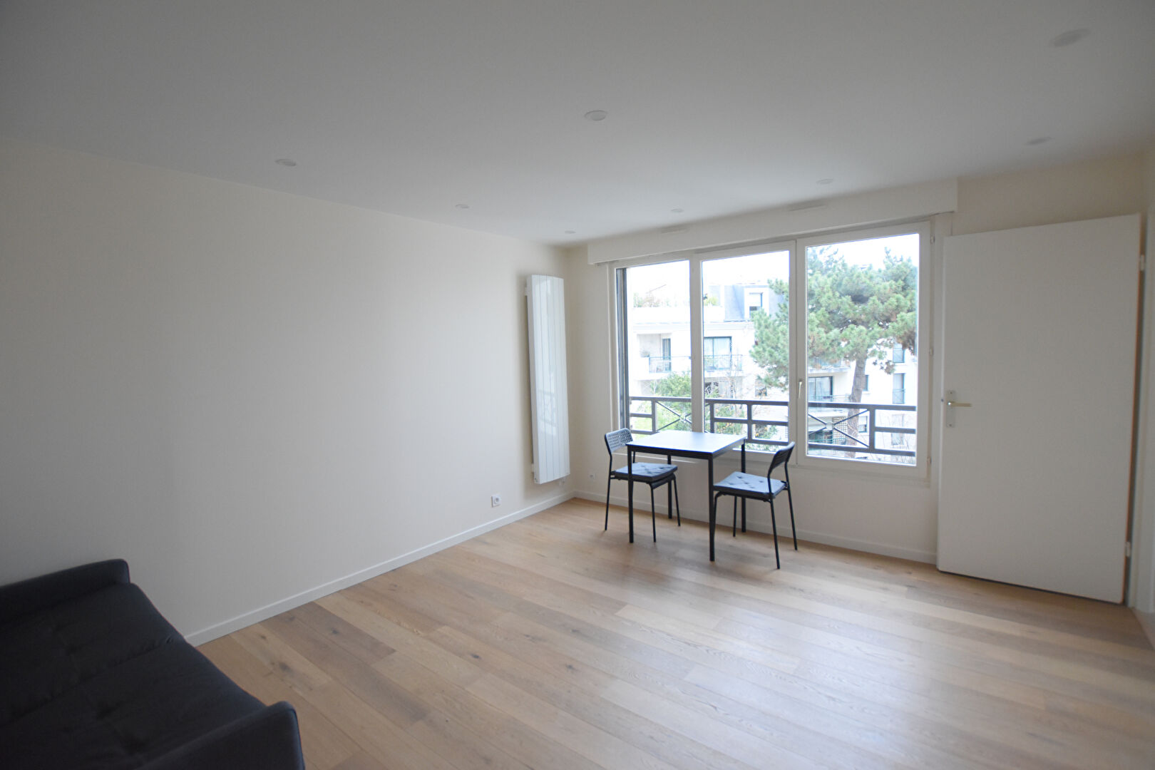 Appartement LA GARENNE COLOMBES (92250) 1 pi&egrave;ce 27.61 m&sup2;