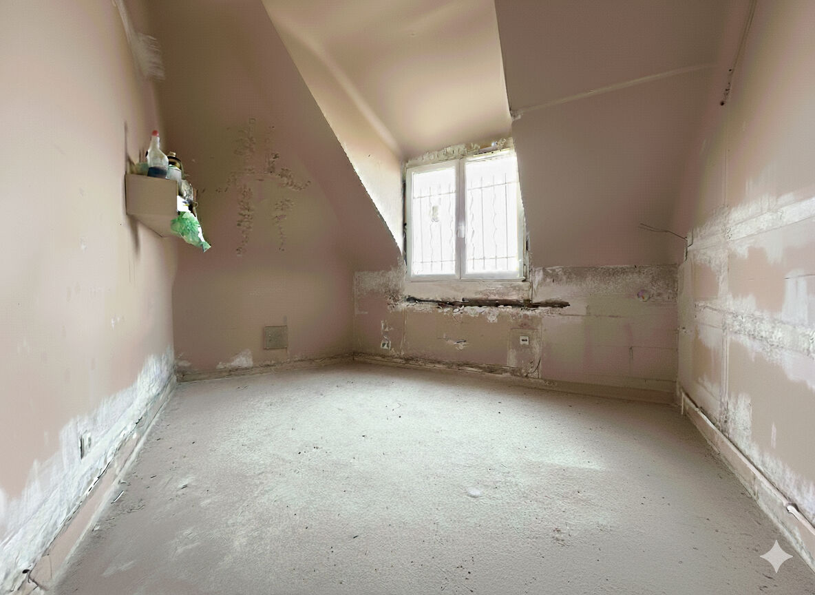 Appartement COURBEVOIE (92400) 1 pièce 9.00 m²