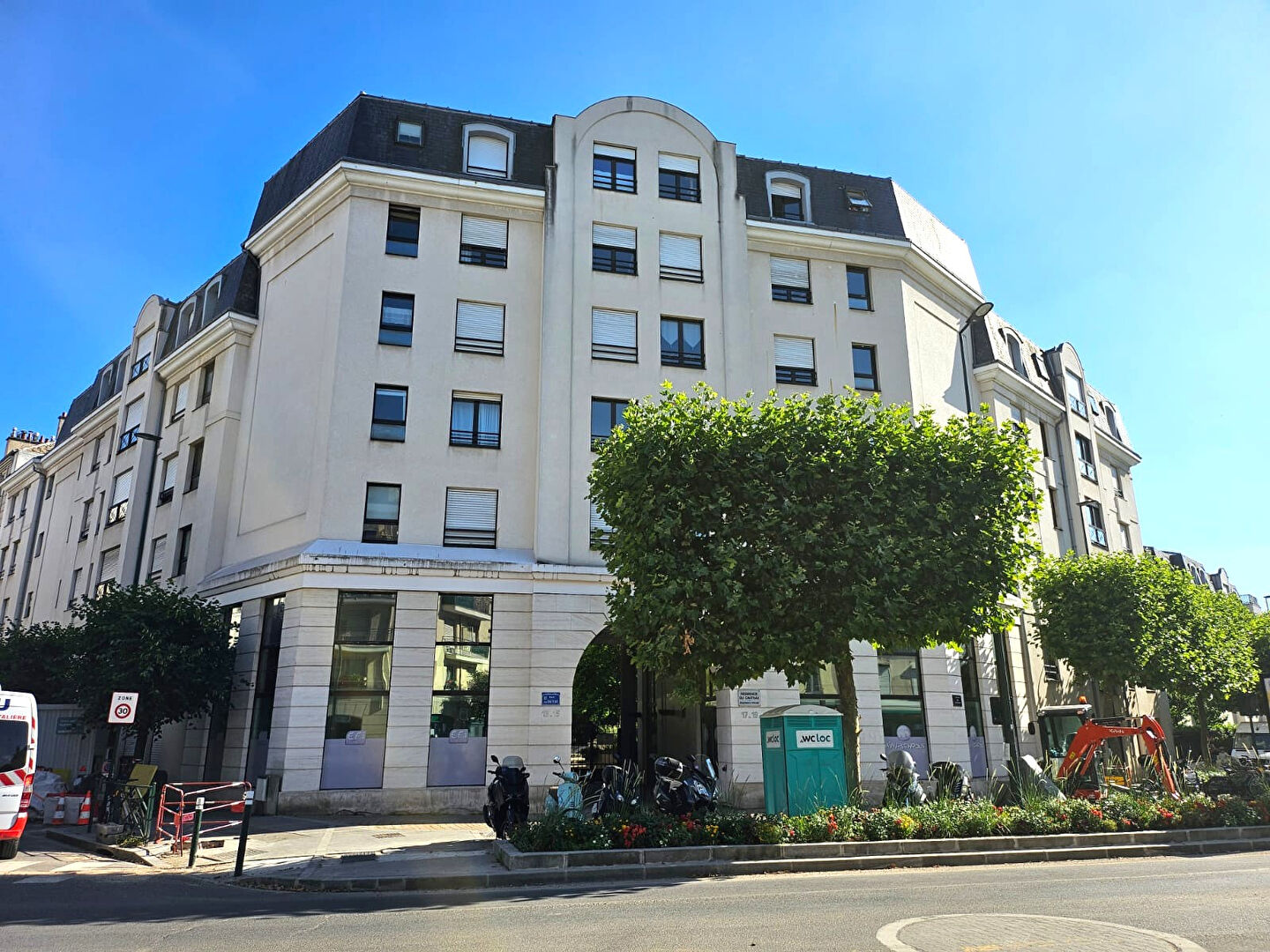 Parking / box LA GARENNE COLOMBES (92250)