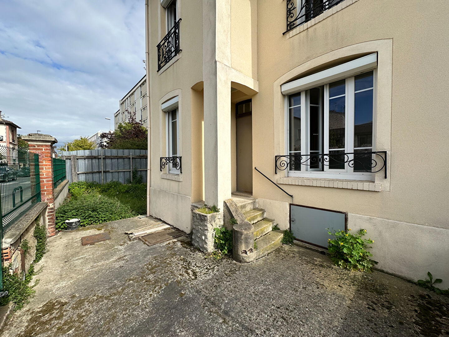Maison COURBEVOIE (92400) 3 pi&egrave;ces 68.00 m&sup2;