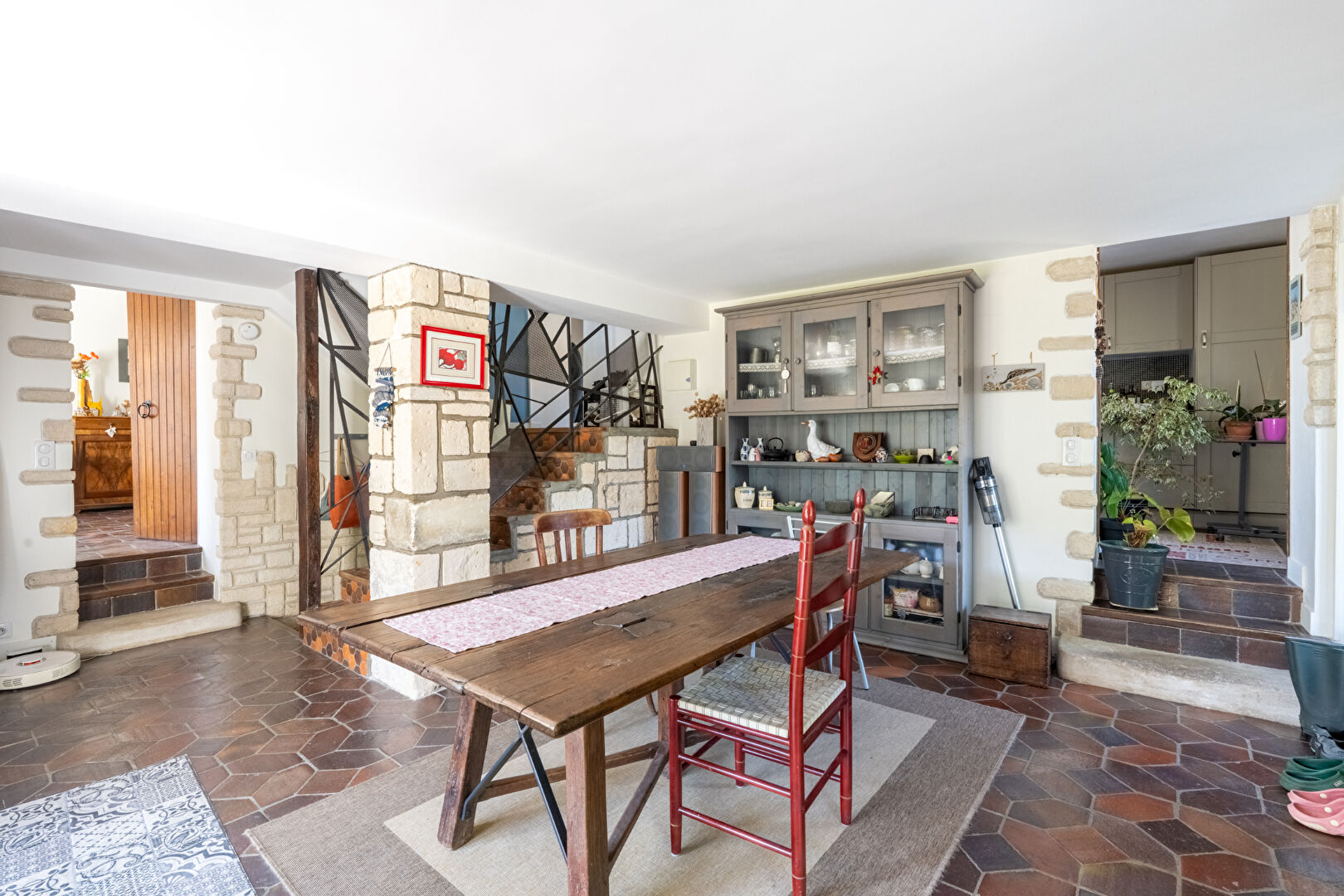 Maison 6 pièces - 144.37m² - Neuville-Bosc — 6 pièces, 144.37 m², 3 chambres — photo 6