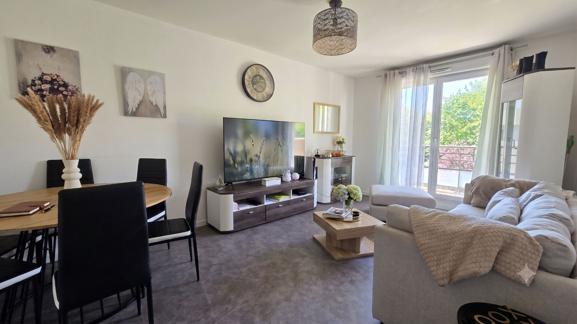 à 10 km de Auvers-sur-Oise Exclusif 198 500 € Appartement 3 pièces , 2 chambres 57.71 m² Voir le bien