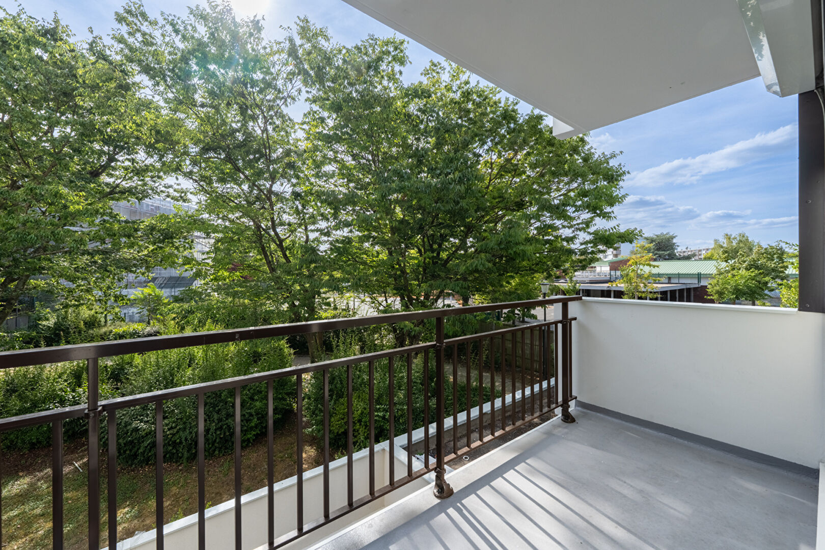 à 4 km de Osny Exclusif 169 900 € Appartement 3 pièces , 2 chambres 62.00 m² Avec balcon Voir le bien