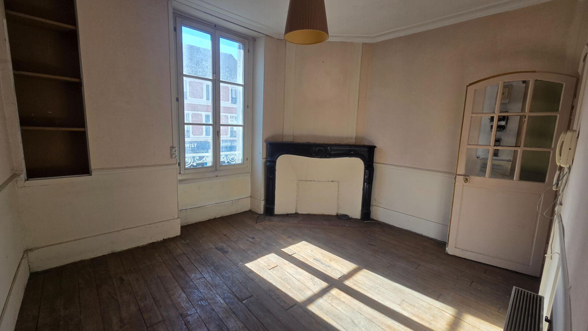 Pontoise (95) 203 500 € Appartement 5 pièces , 3 chambres 89.00 m²