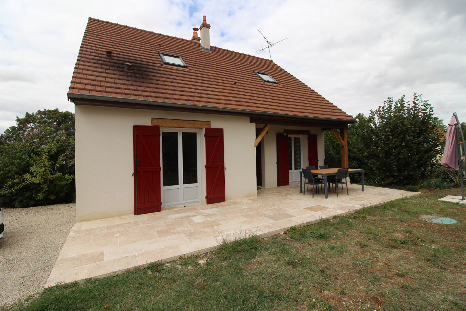Maison MASLIVES (41250) 7 pi&egrave;ces 140.00 m&sup2;