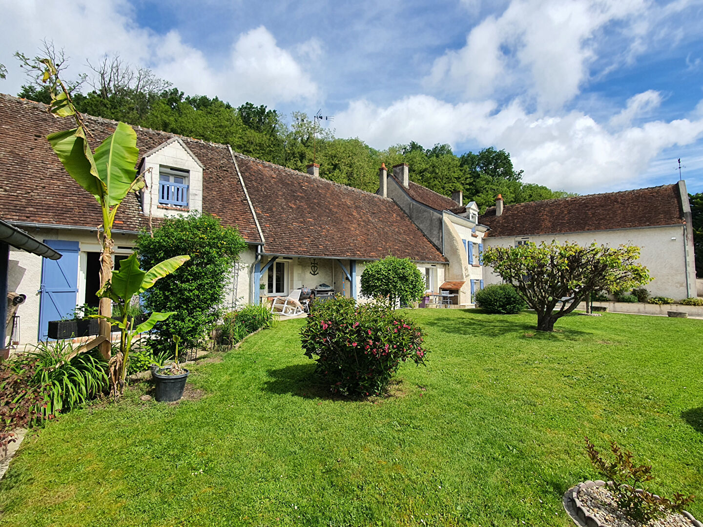 Longère SEIGY (41110) 15 pièces 406.00 m²