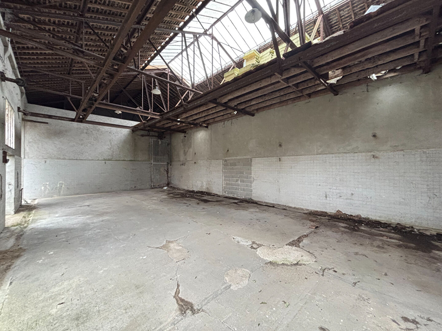 Grange LE CONTROIS EN SOLOGNE (41700) 3 pièces 263.00 m²