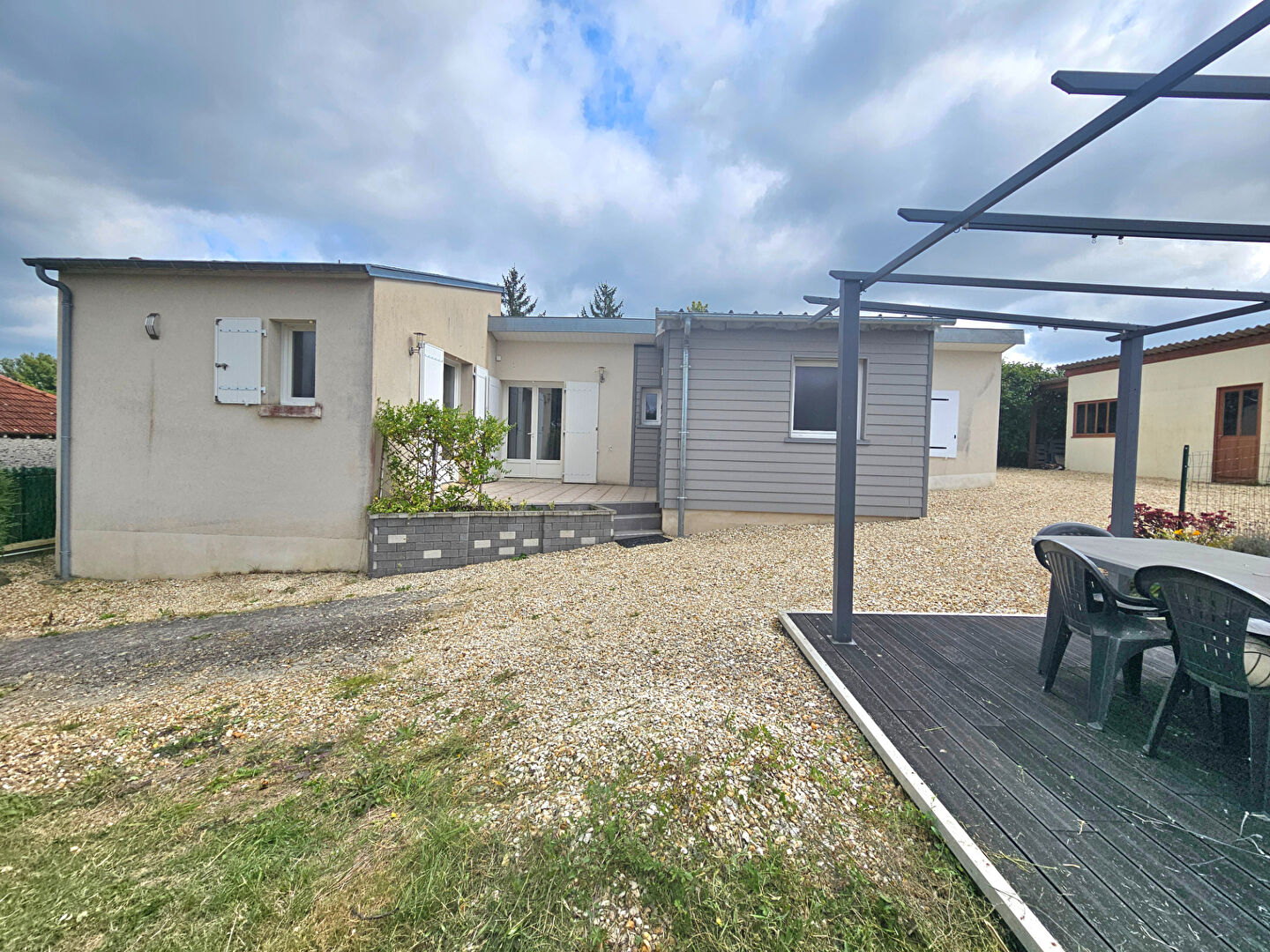 Maison FAVEROLLES SUR CHER (41400) 3 pièces 70.11 m²