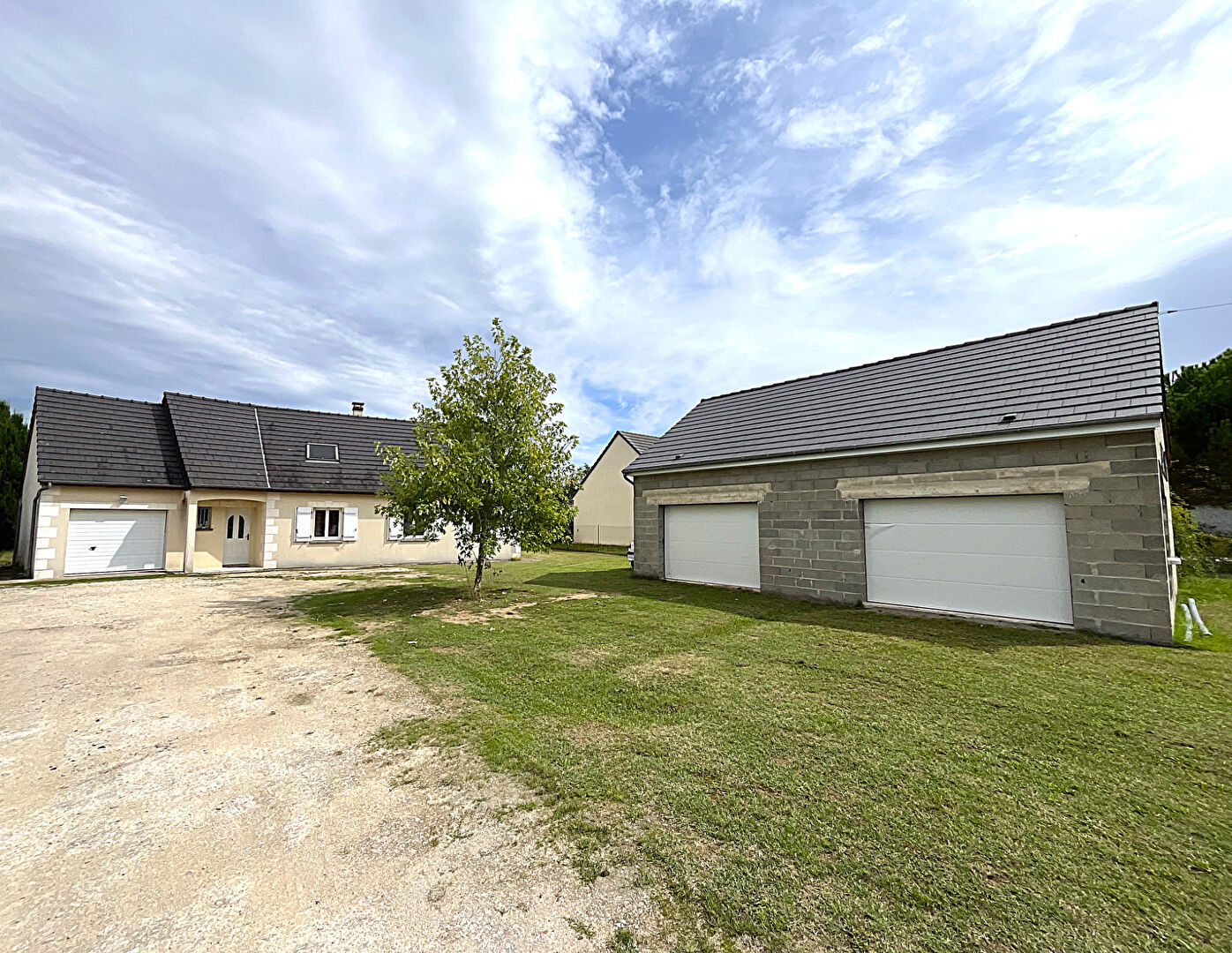 Maison CHAILLES (41120) 7 pièces 166.00 m²