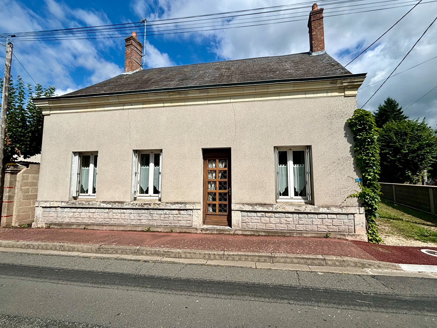 Maison CHEMERY (41700) 2 pièces 65.00 m²
