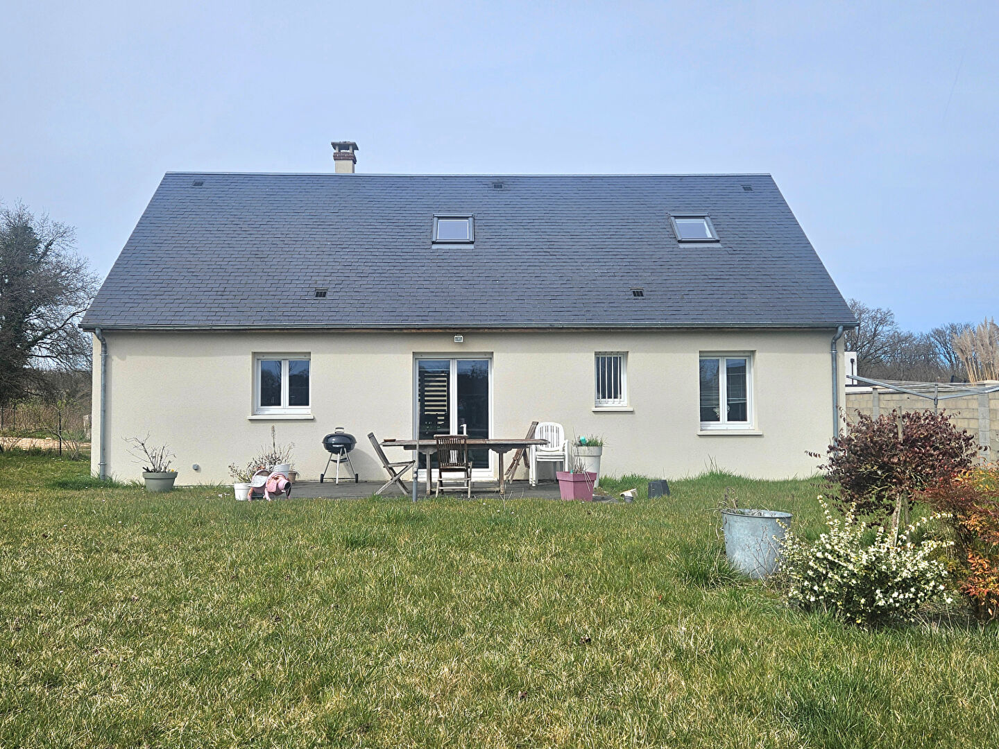 Maison MONTHOU sur CHER (41400) 4 pièces 95.00 m²