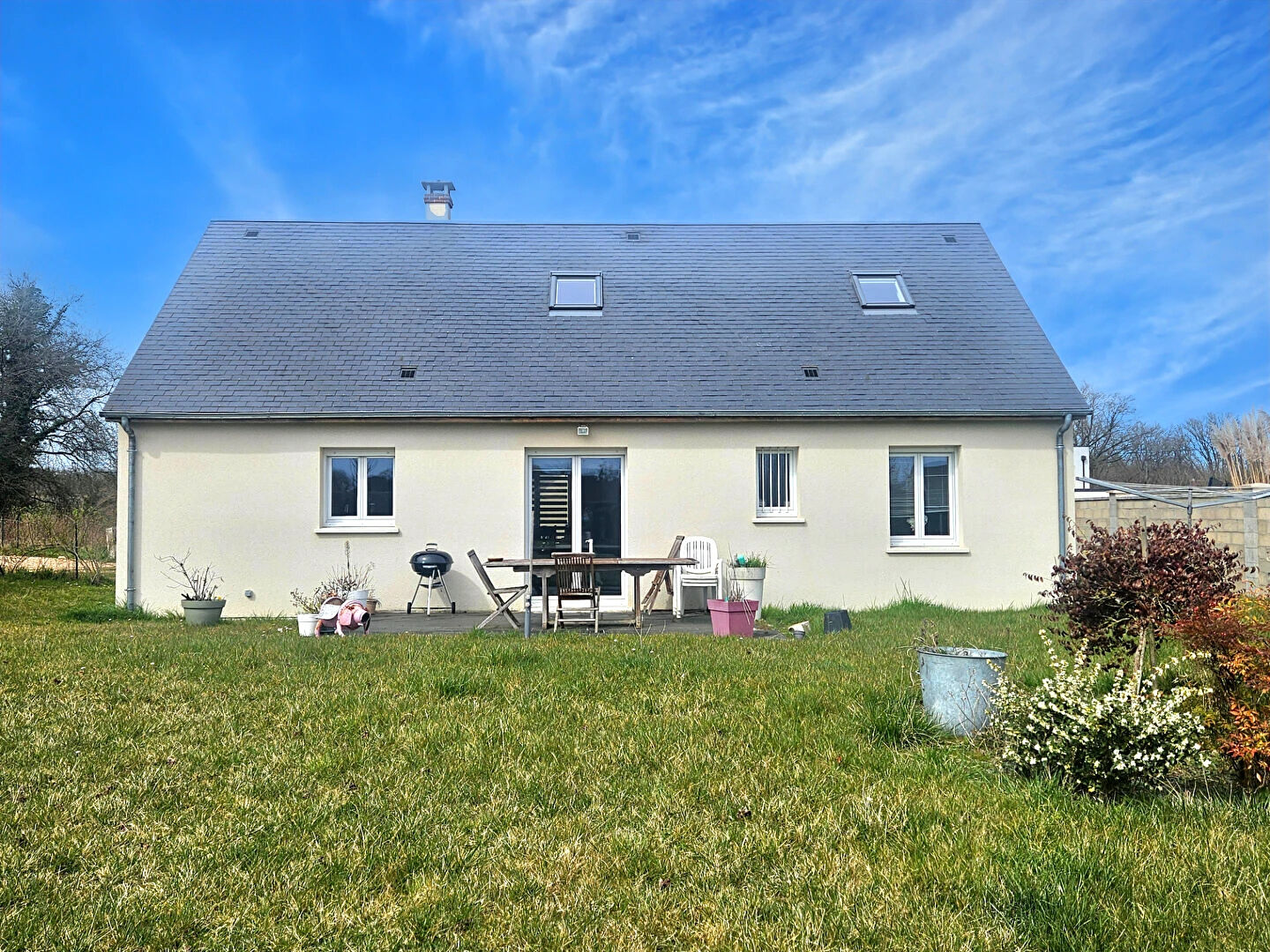 Maison MONTHOU sur CHER (41400) 4 pièces 95.00 m²