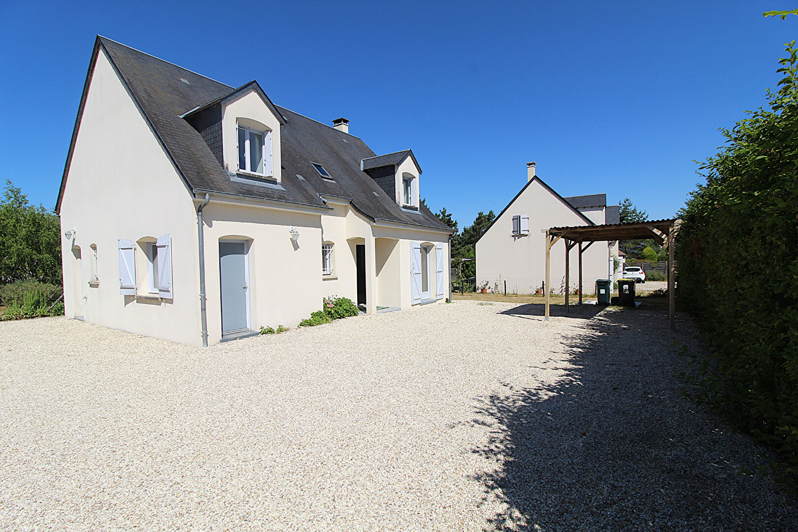 Maison CHAUMONT SUR LOIRE (41150) 5 pièces 123.00 m²