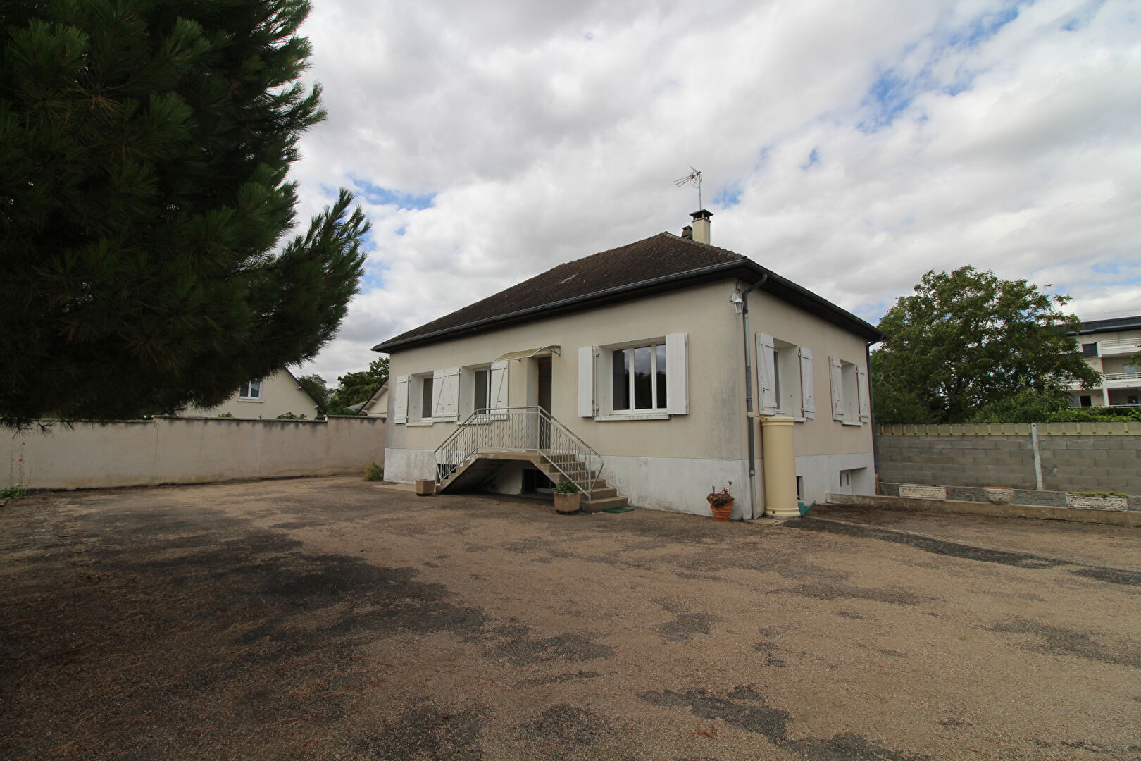 Maison VINEUIL (41350) 5 pièces 100.00 m²