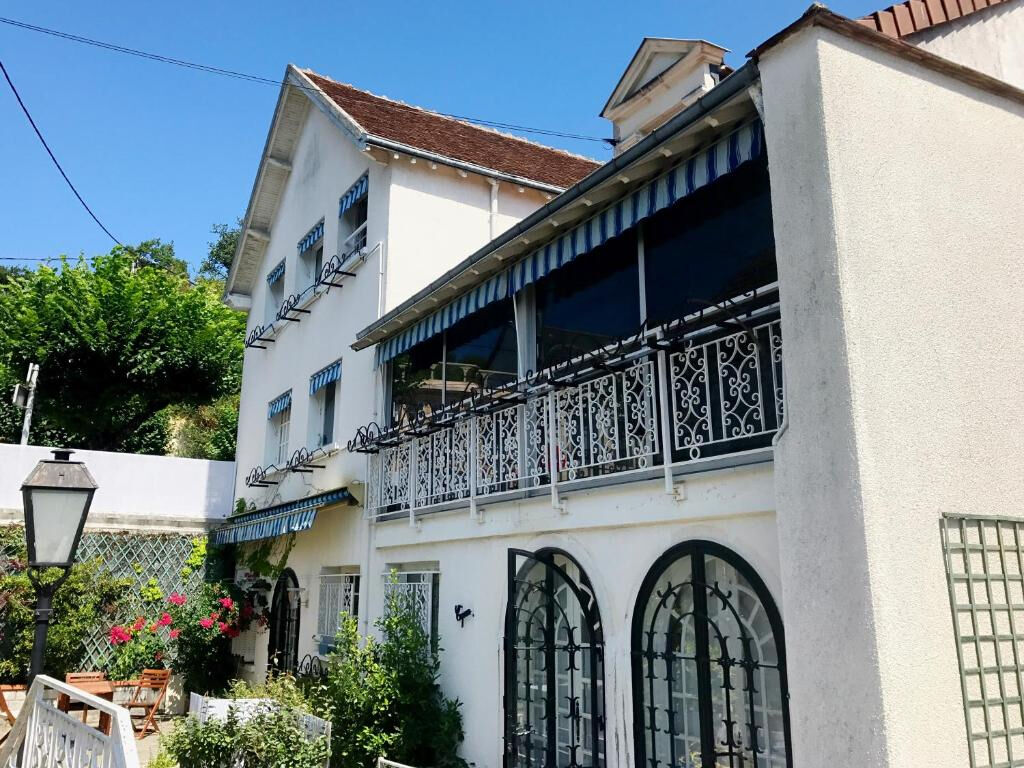 Maison SAINT AIGNAN (41110) 9 pièces 185.00 m²
