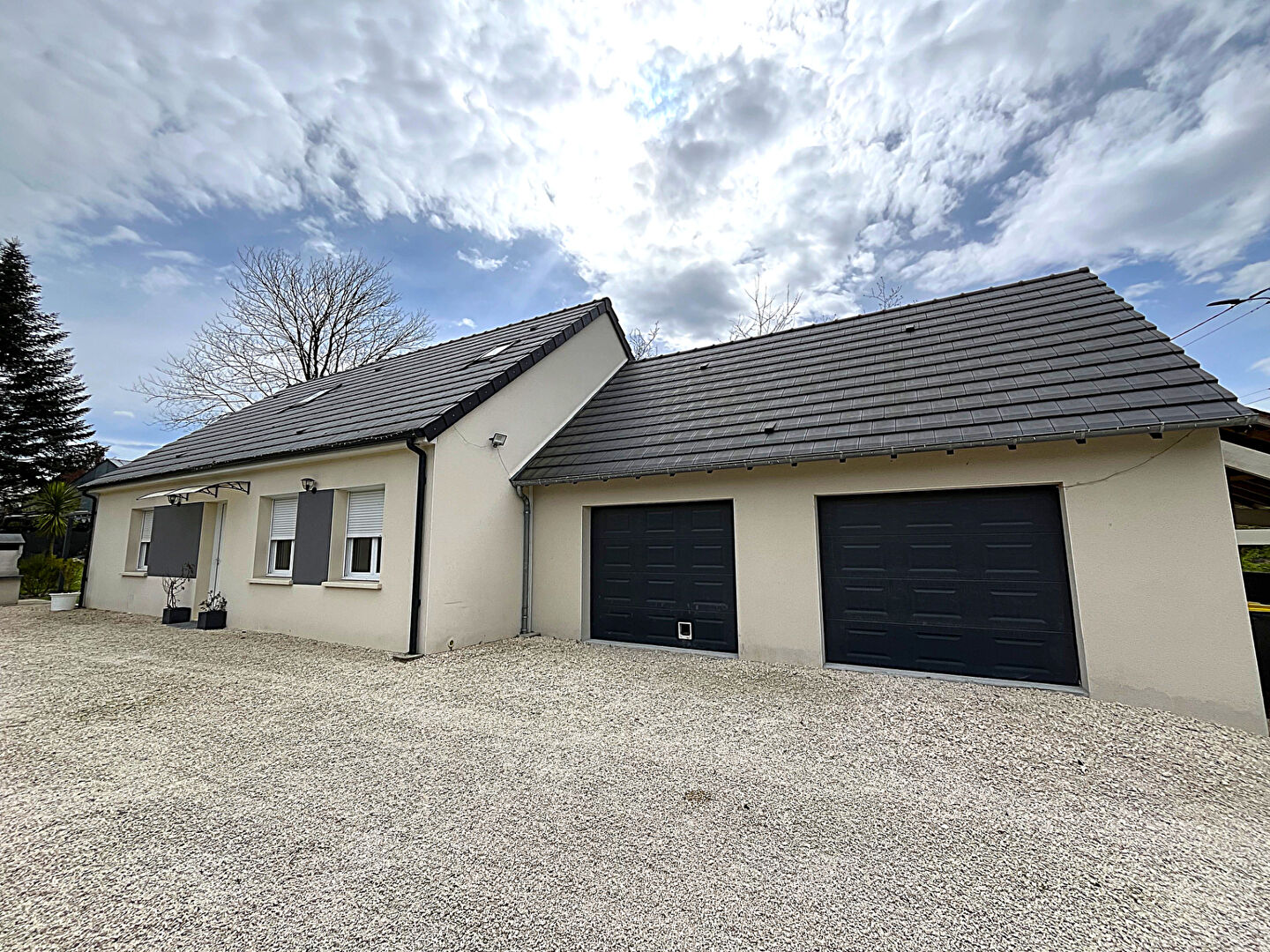 Maison MONTHOU SUR BIEVRE (41120) 4 pièces 123.92 m²