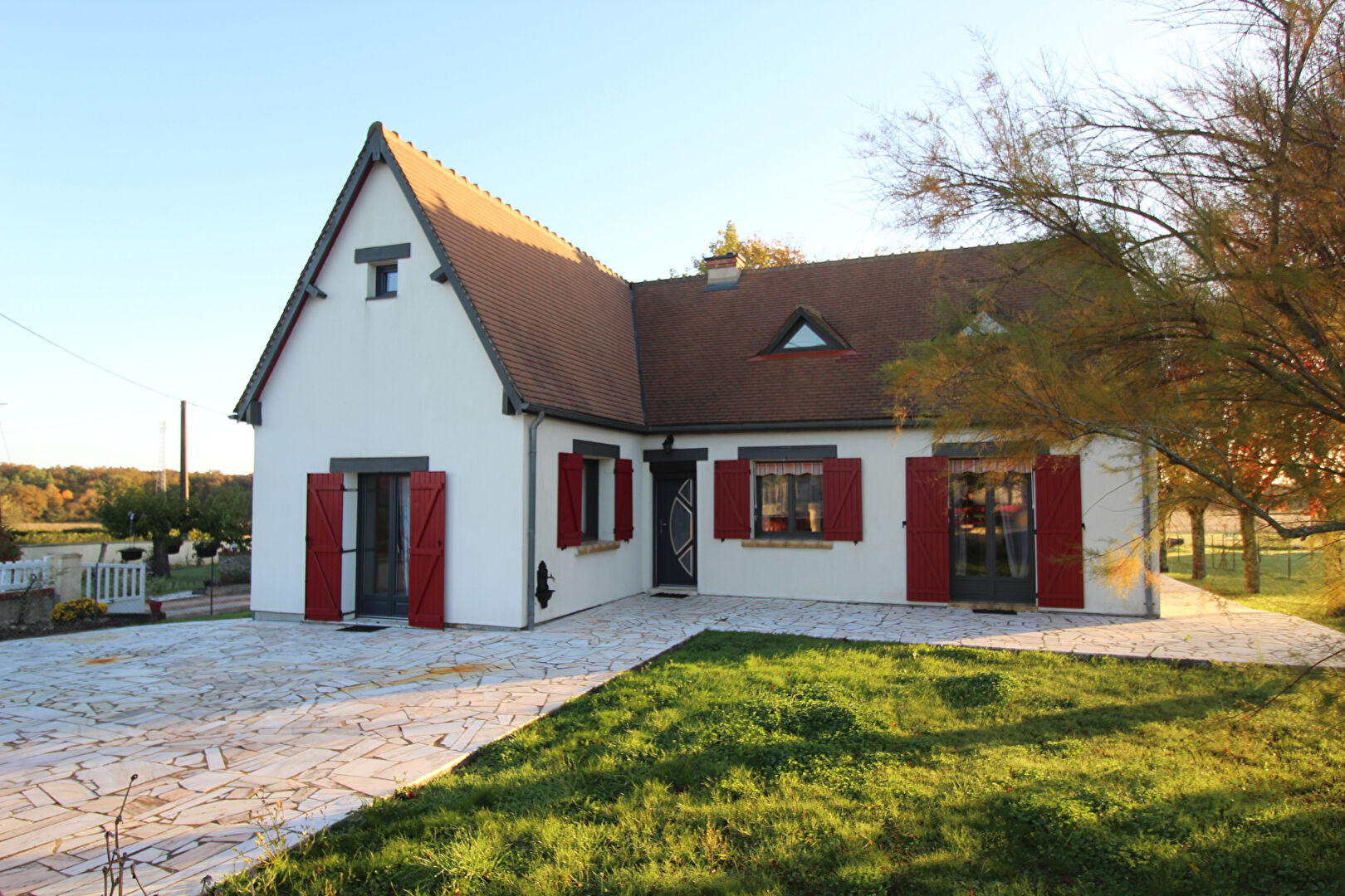 Maison VEUZAIN SUR LOIRE (41150) 5 pièces 148.00 m²